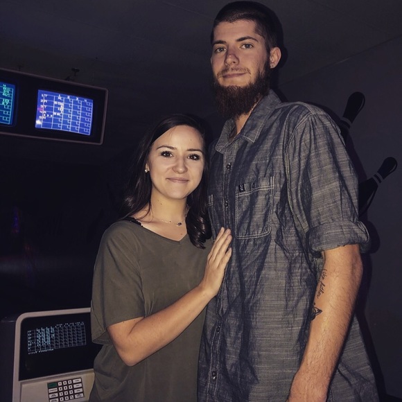 Meet Your Posher, Autumn! - Picture 2 of 2